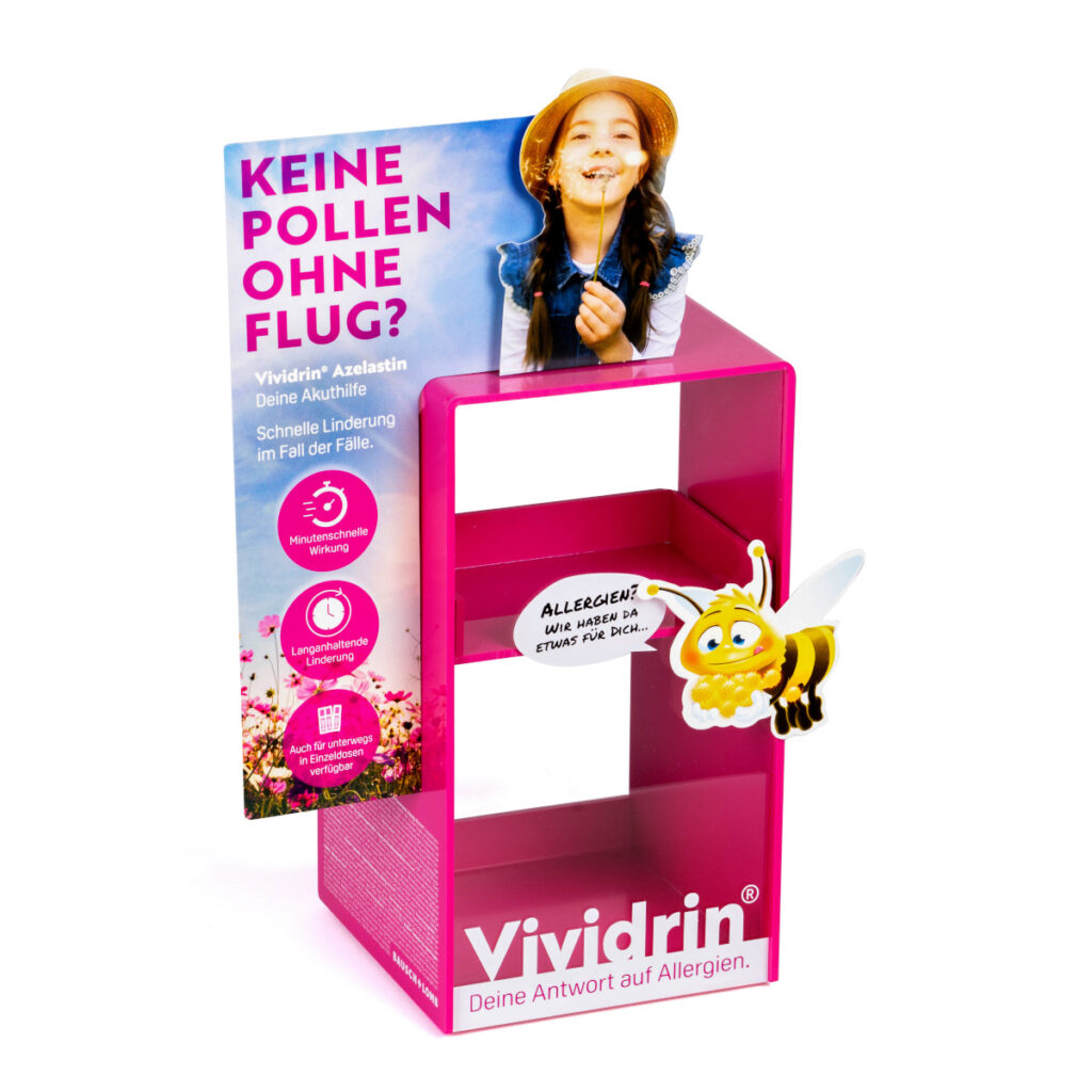 Beispiel für ein Thekendisplay mit aus dem Display heraus ragender Produktinformation.